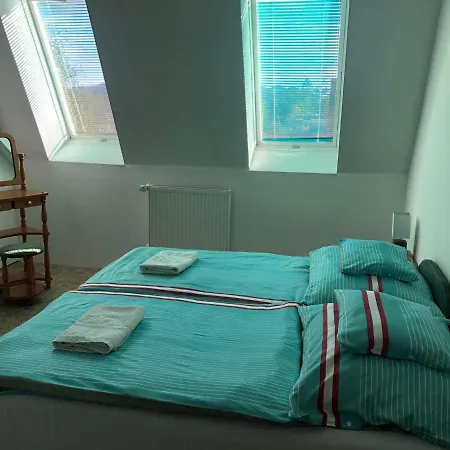 Korona Panzio Fuzerradvany