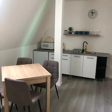 Korona Panzio Fuzerradvany